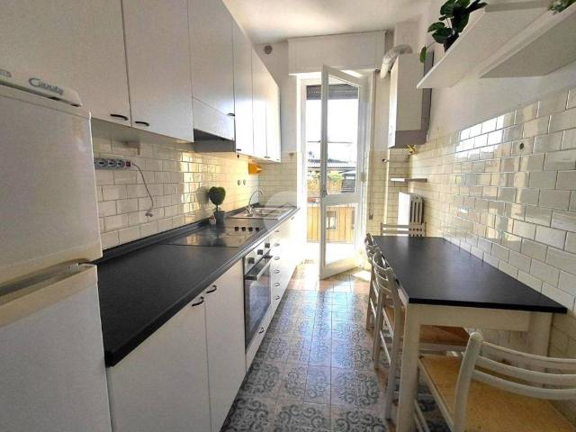 Appartamento in vendita a Voghera, Lombardia