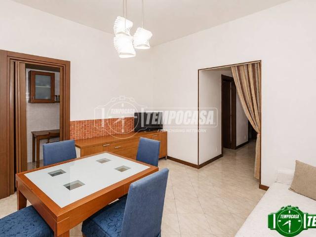 Appartamento in vendita a Voghera, Pavia