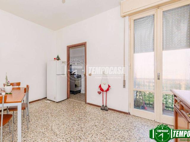 Appartamento in vendita a Casa Tossa, Voghera