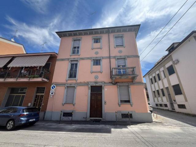 Appartamento in vendita a Benvenuti, Voghera