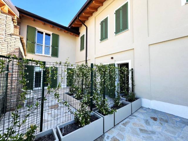 Villa Schiera in vendita a Voghera, Lombardia
