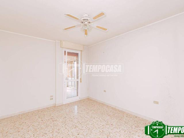 Appartamento in vendita a Voghera, Lombardia