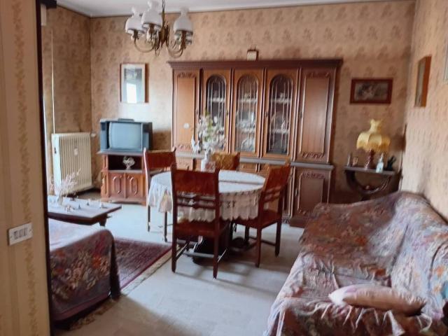 Appartamento in vendita a Villa Iria, Voghera