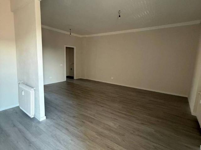 Appartamento in vendita a Casa Tossa, Voghera