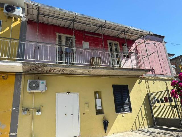 Appartamento in vendita a Volla, Napoli