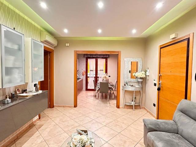 Appartamento in vendita a Caravita, Cercola
