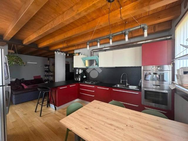 Appartamento in vendita a Volpago Del Montello, Veneto
