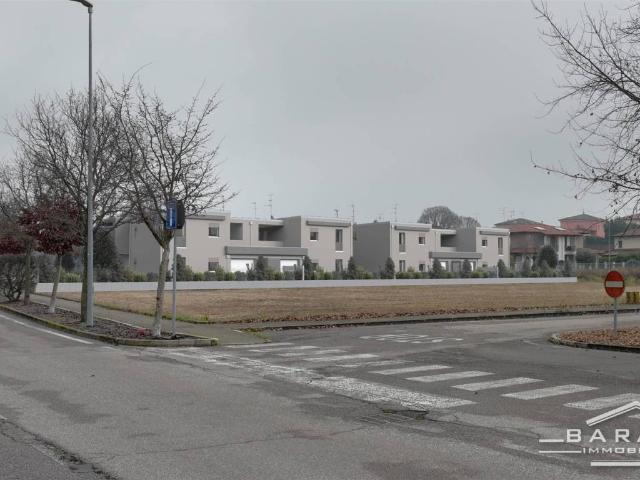 Appartamento in vendita a Volta Mantovana, Lombardia