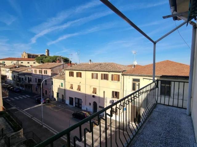 Appartamento in vendita a Volterra, Pisa