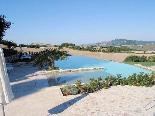 Appartamento in vendita a Volterra, Toscana