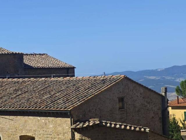 Appartamento in vendita a Volterra, Toscana