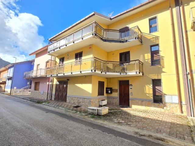Appartamento in vendita a Volturara Irpina, Campania