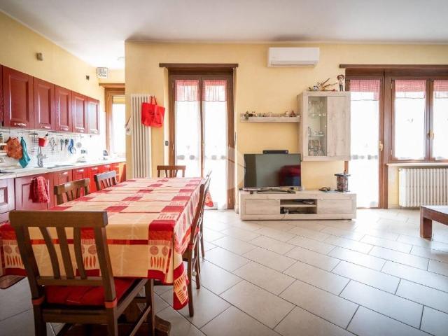 Appartamento in vendita a Gerbole, Piemonte