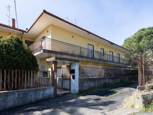 Appartamento in vendita a Ballo, Zafferana Etnea