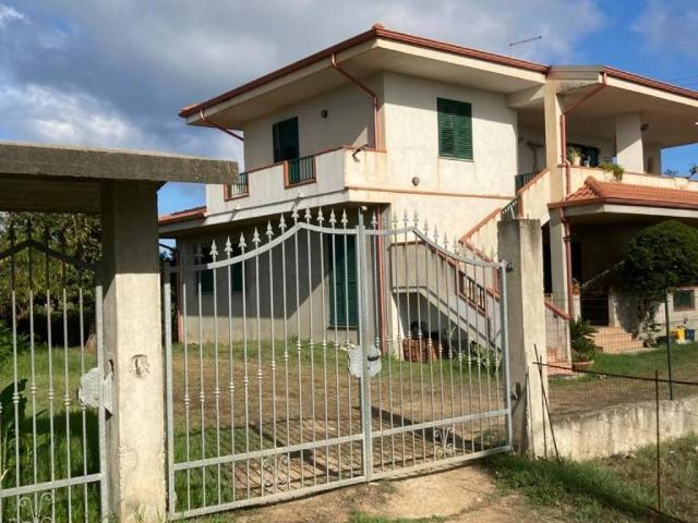 Appartamento in vendita a Calabria, Vibo Valentia
