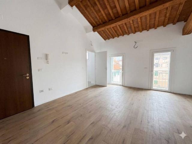 Appartamento in vendita a Zanè, Veneto