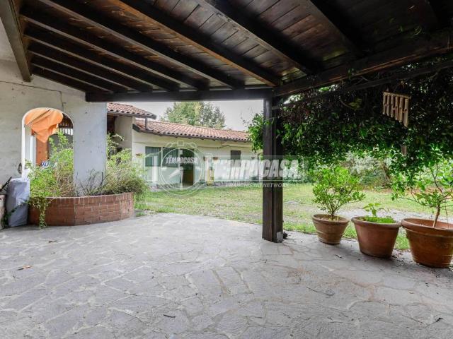 Appartamento in vendita a Zanica, Lombardia
