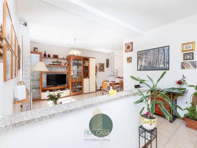 Appartamento in vendita a Zeccone, Lombardia