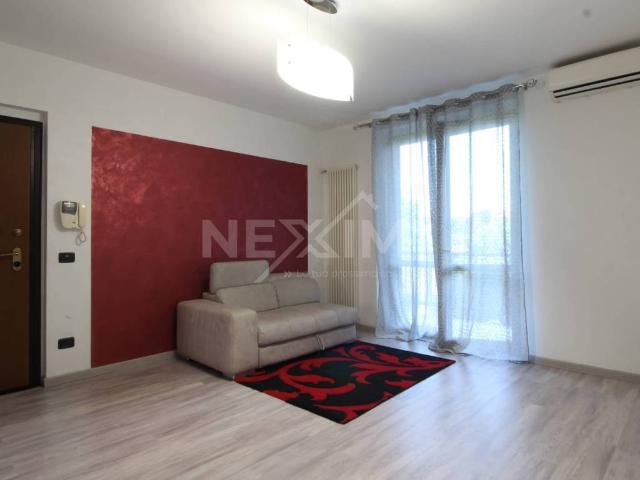 Appartamento in vendita a Zeccone, Lombardia