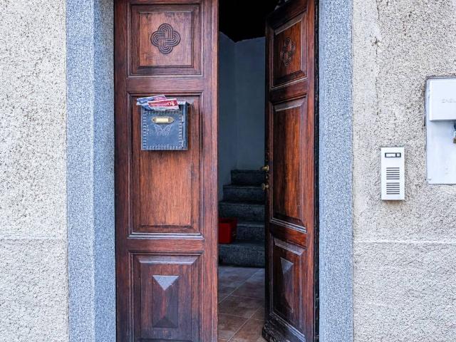 Appartamento in vendita a Zelbio, Lombardia