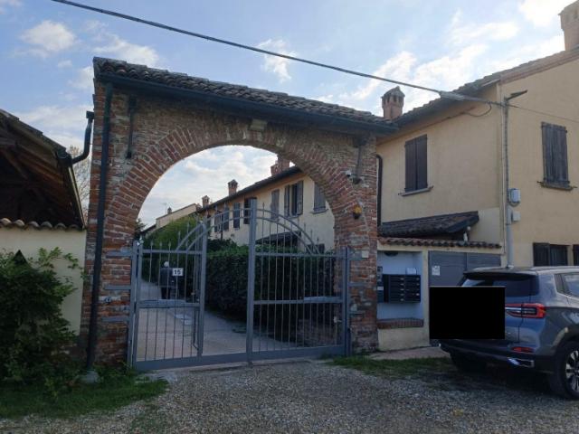 Appartamento in vendita a Zerbolò, Lombardia