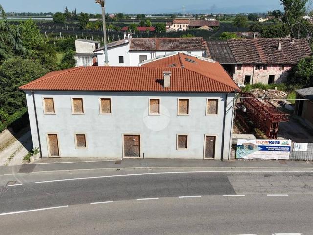 Appartamento in vendita a Zevio, Veneto