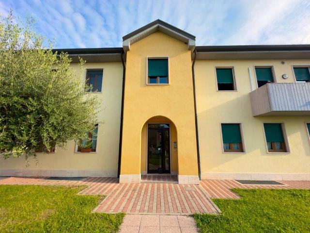 Appartamento in vendita a Perzacco di Zevio, Zevio