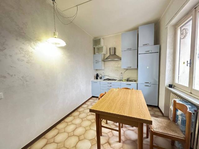 Appartamento in vendita a Zinasco, Lombardia