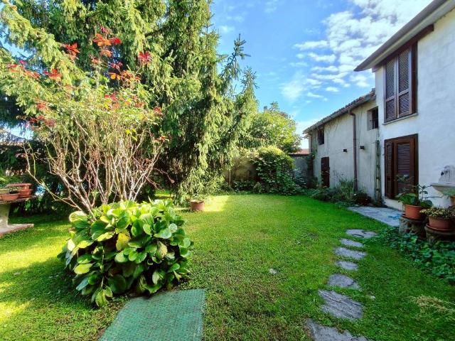 Appartamento in vendita a Zinasco, Lombardia