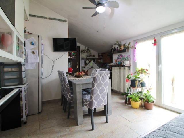 Appartamento in vendita a Zinasco, Lombardia