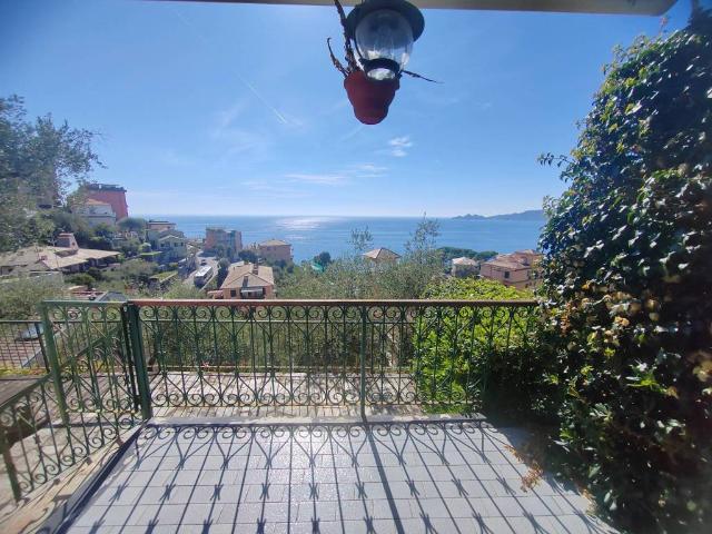 Appartamento in vendita a Zoagli, Liguria