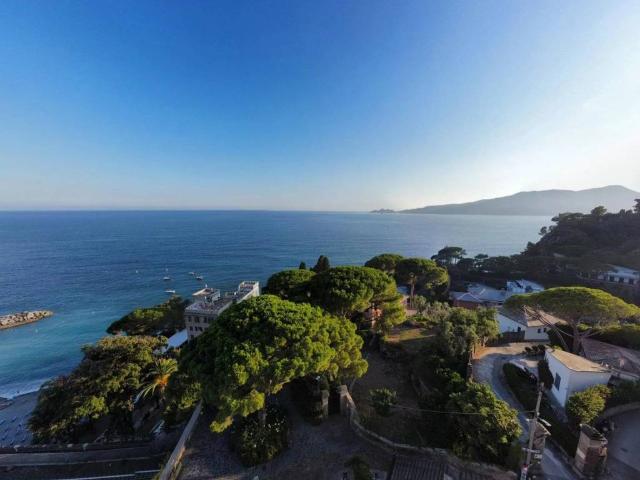 Appartamento in vendita a Zoagli, Liguria