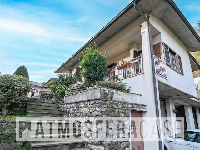 Appartamento in vendita a Comunità Montana della Valle Brembana, Zogno