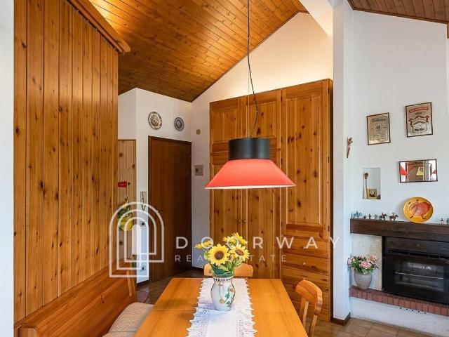 Appartamento in vendita a Ambria, Zogno