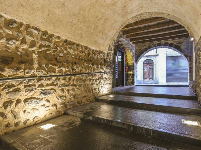 Appartamento in vendita a Endenna, Zogno