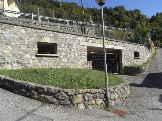 Appartamento in vendita a Comunità Montana della Valle Brembana, Zogno