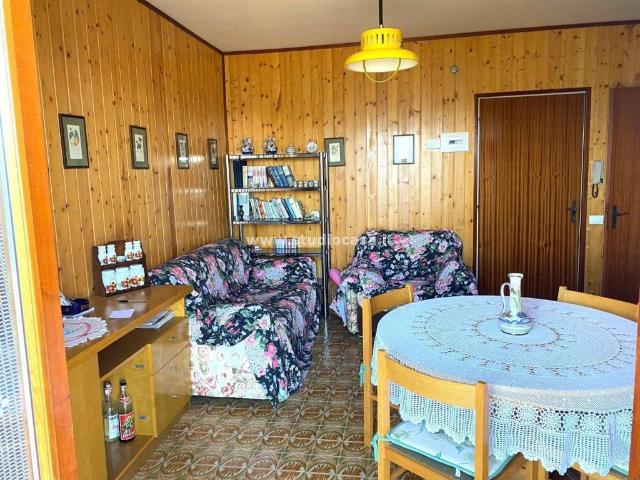 Appartamento in vendita a Comunità Montana della Valle Brembana, Zogno