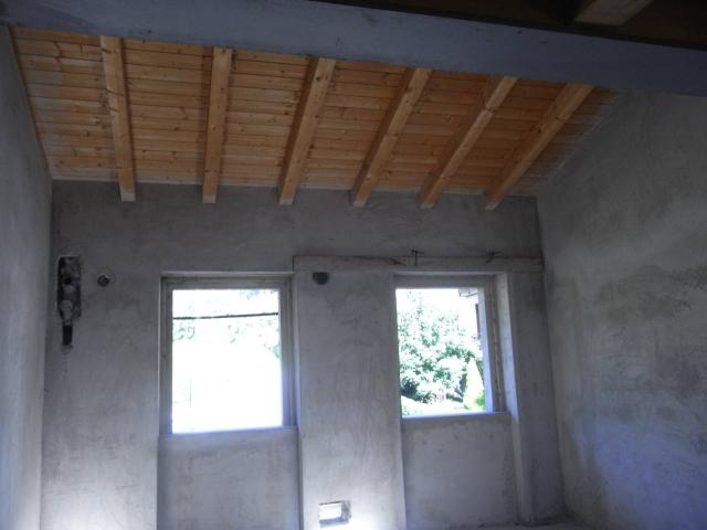 Appartamento in vendita a Comunità Montana della Valle Brembana, Zogno