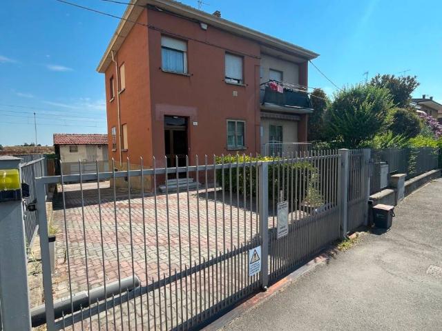 Appartamento in vendita a Unione dei comuni Valli del Reno, Lavino e Samoggia, Zola Predosa