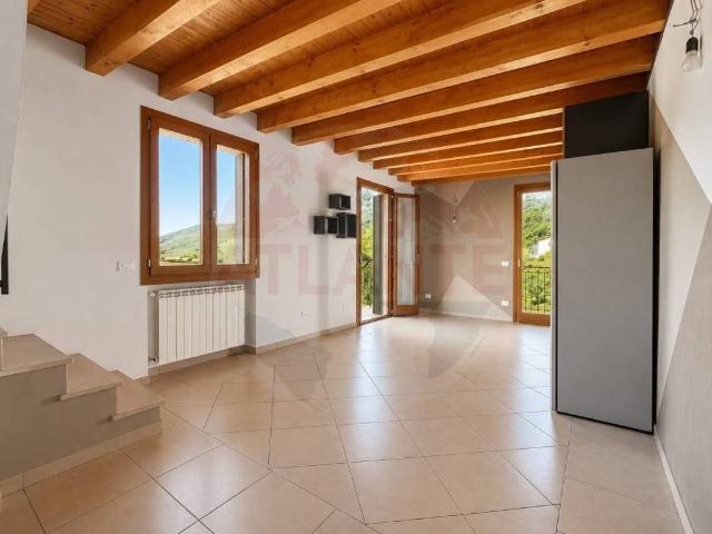 Appartamento in vendita a Comunità montana del Sebino bresciano, Zone