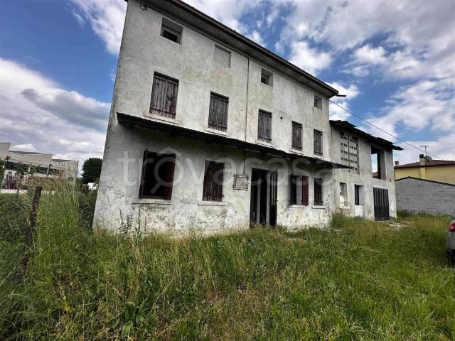 Villa Indipendente in vendita a San Vendemiano, Veneto