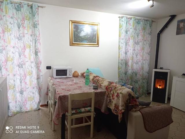 Appartamento in vendita a Zovencedo, Veneto