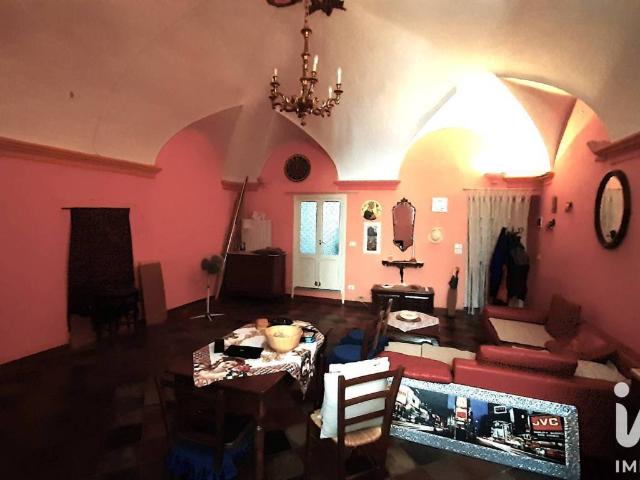 Appartamento in vendita a Zuccarello, Savona
