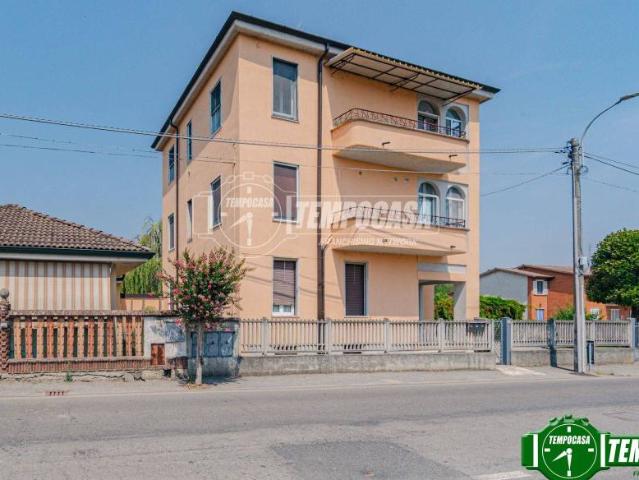 Appartamento in vendita a Barona, Albuzzano