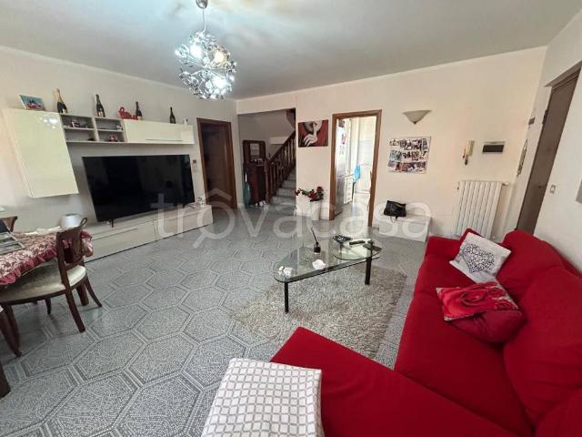 Appartamento in vendita a Alessandria, Cabanette