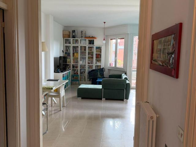 Appartamento in vendita a Camaiore, Toscana