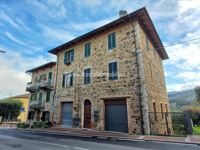 Appartamento in vendita a Cetona, Toscana