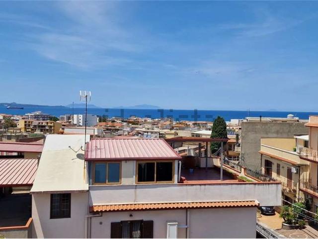 Attico in vendita a Venetico, Sicilia