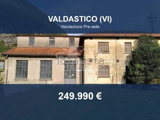 Appartamento in vendita a Forme Cerati, Veneto