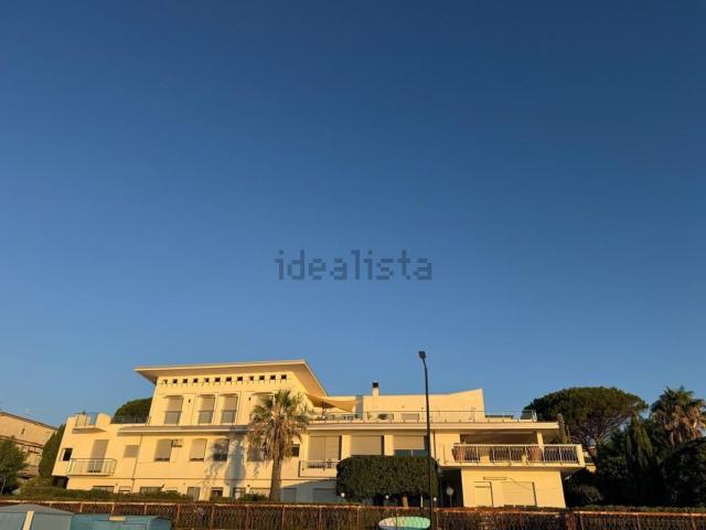 Appartamento in vendita a Calabria, Reggio Calabria